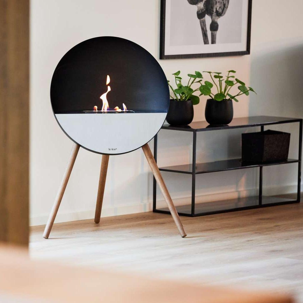 NEW Le Feu Eye Fireplace in Black