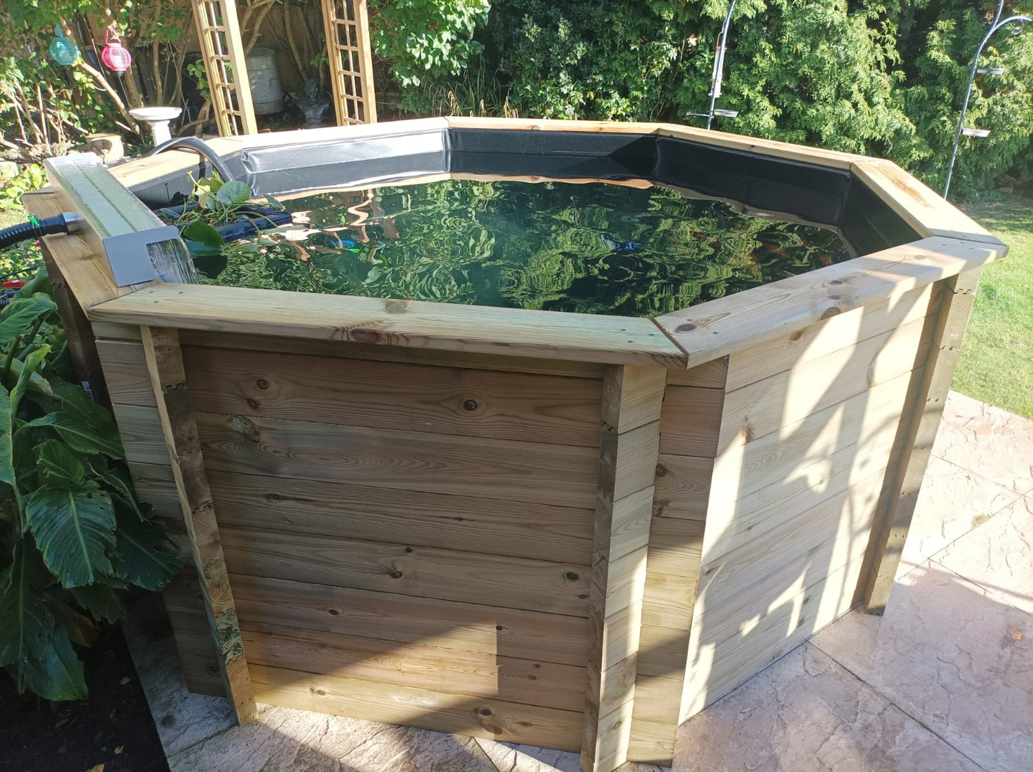 8ft 945 Gallon Octagonal Wooden Koi Pond, 44mm thick, 1099mm high, 4297 litres