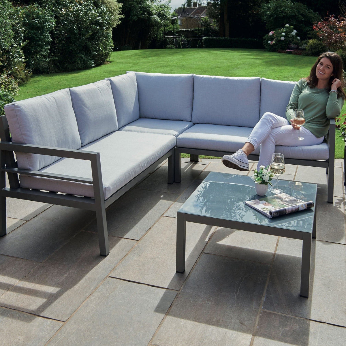 Aluminium Outdoor Corner L-Shaped Sofa and table Set