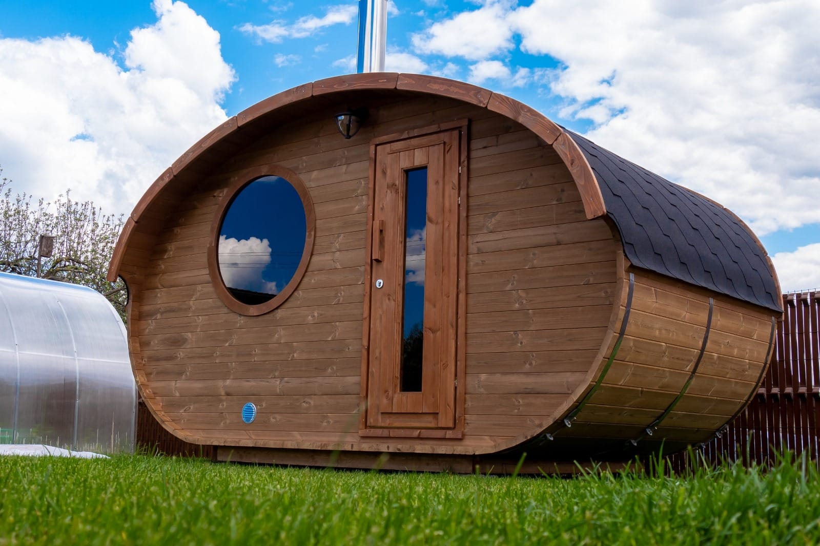 Where Should You Put an Outdoor Sauna? The Best Garden Placement Guide