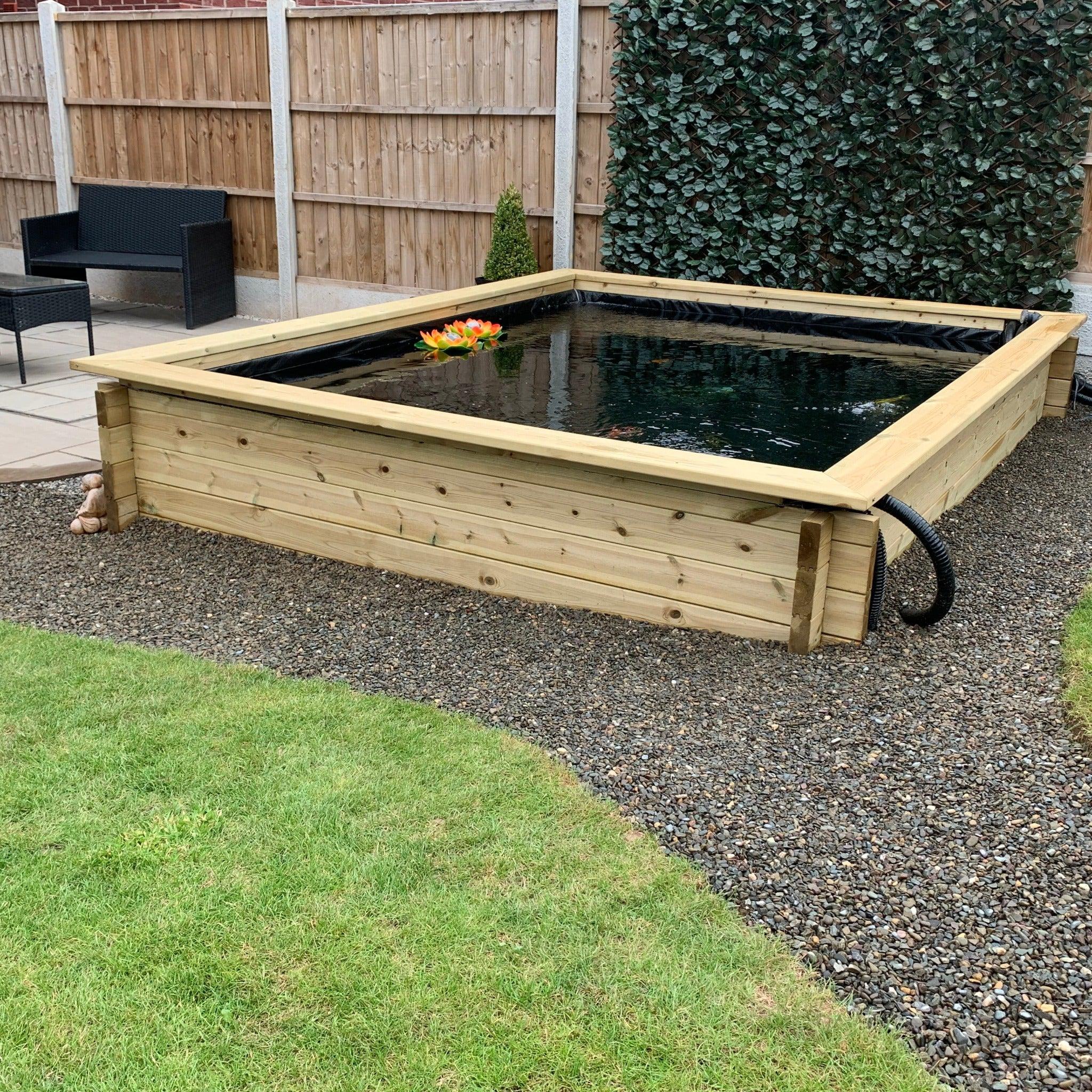 Raised Back Yard Pond Fish Landscaped Garden With Water Feature / Fish