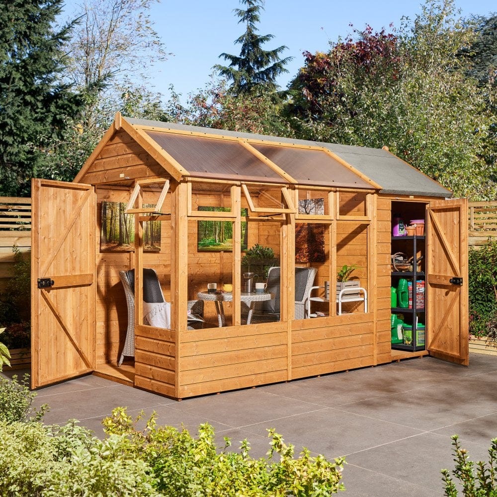 12x6 Growhouse with store, outdoor view