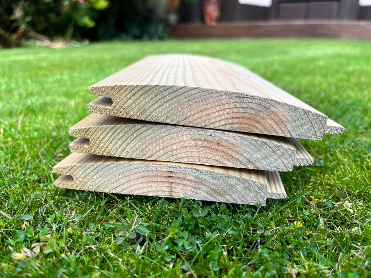 Loglap Cladding Howdens 22mm x 125mm Tanalised, pressure treated Tongue & Grooved LogLap cladd ...