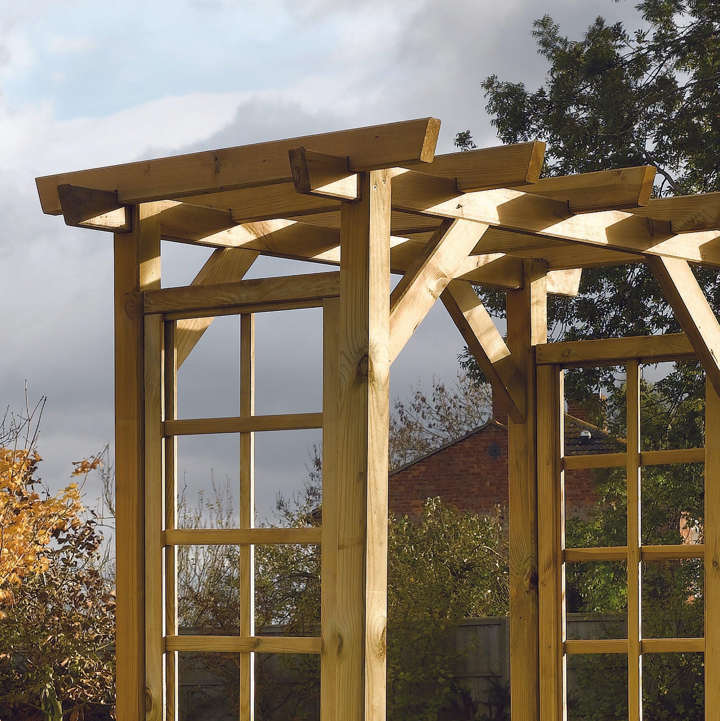 Elegant Garden Arbour with Roof & Trellis | Durable Redwood