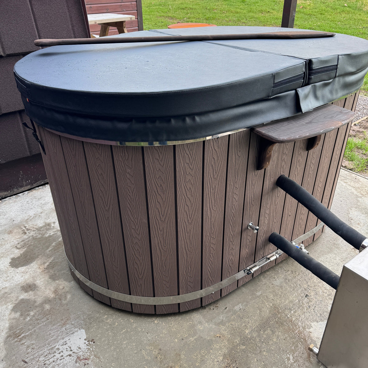 Ofuro wood-fired tub with external heater