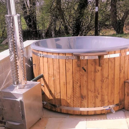Large 200cm Wood Fired Hot Tub, External Heater, Fibreglass Liner.