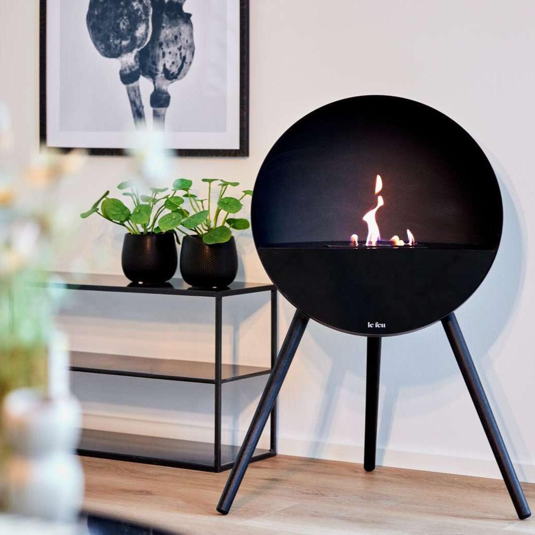 NEW Le Feu Eye Fireplace in Black