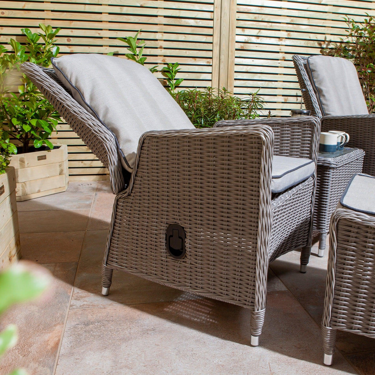 Rattan Effect Lounger Set - Two Colours