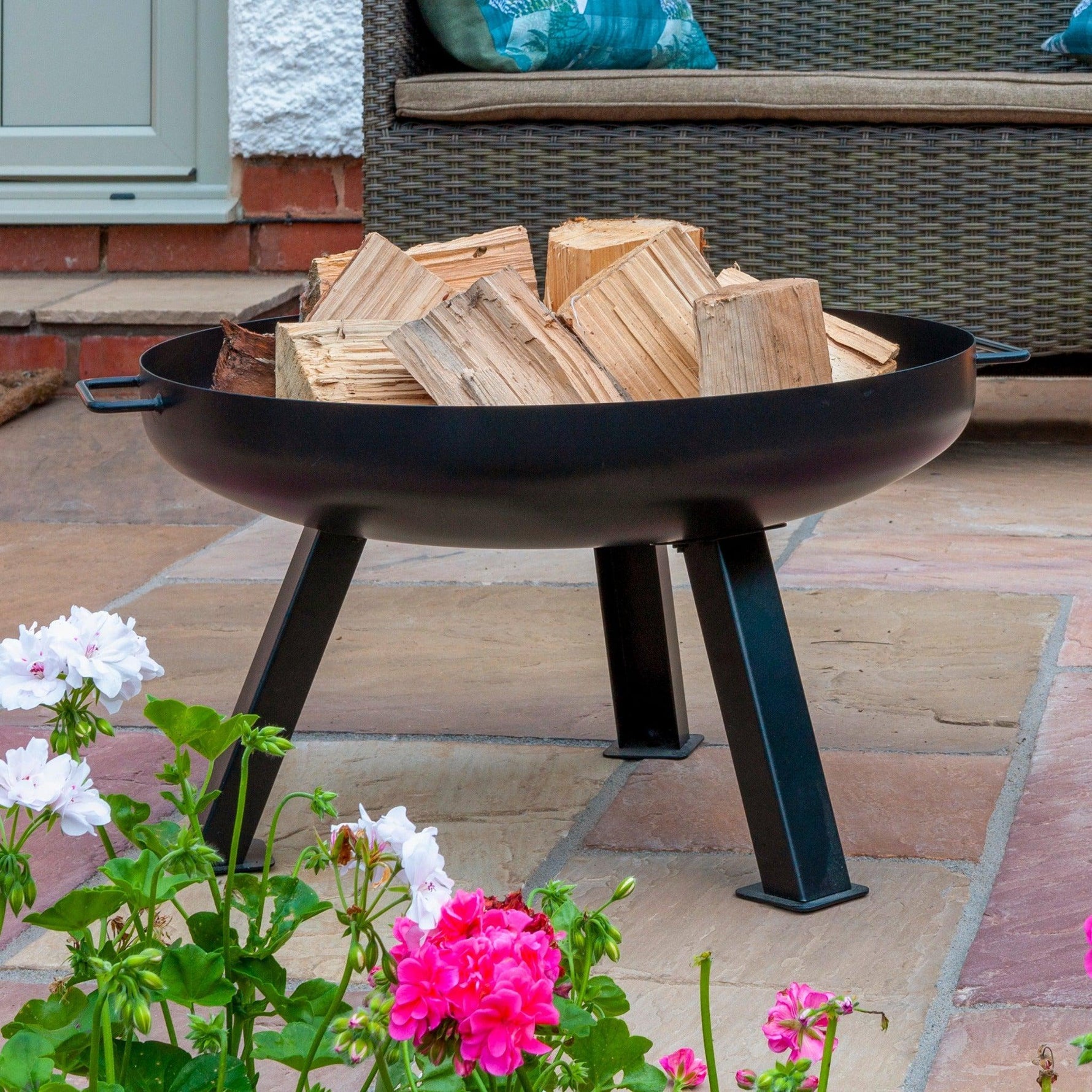 Steel 60cm fire pit