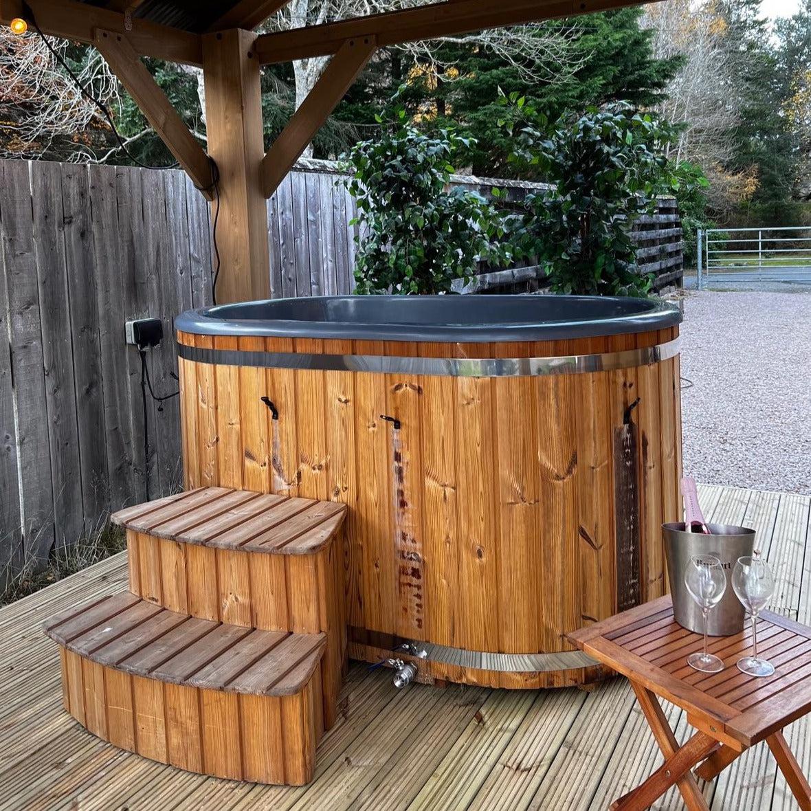 Wood Fired Ofuro Style Hot Tub, Fibreglass/ Liner, for couples.