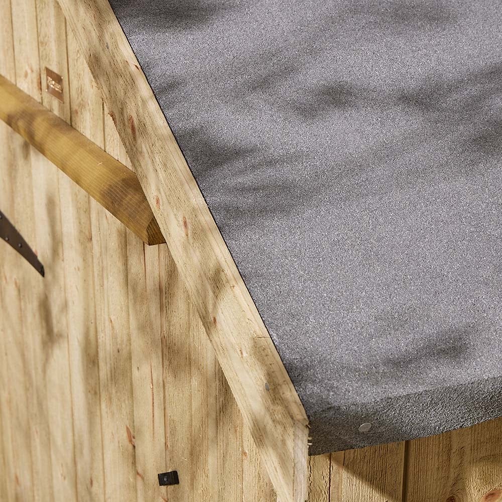 Close-up of Heritage 4x3 single door shed roof detail.