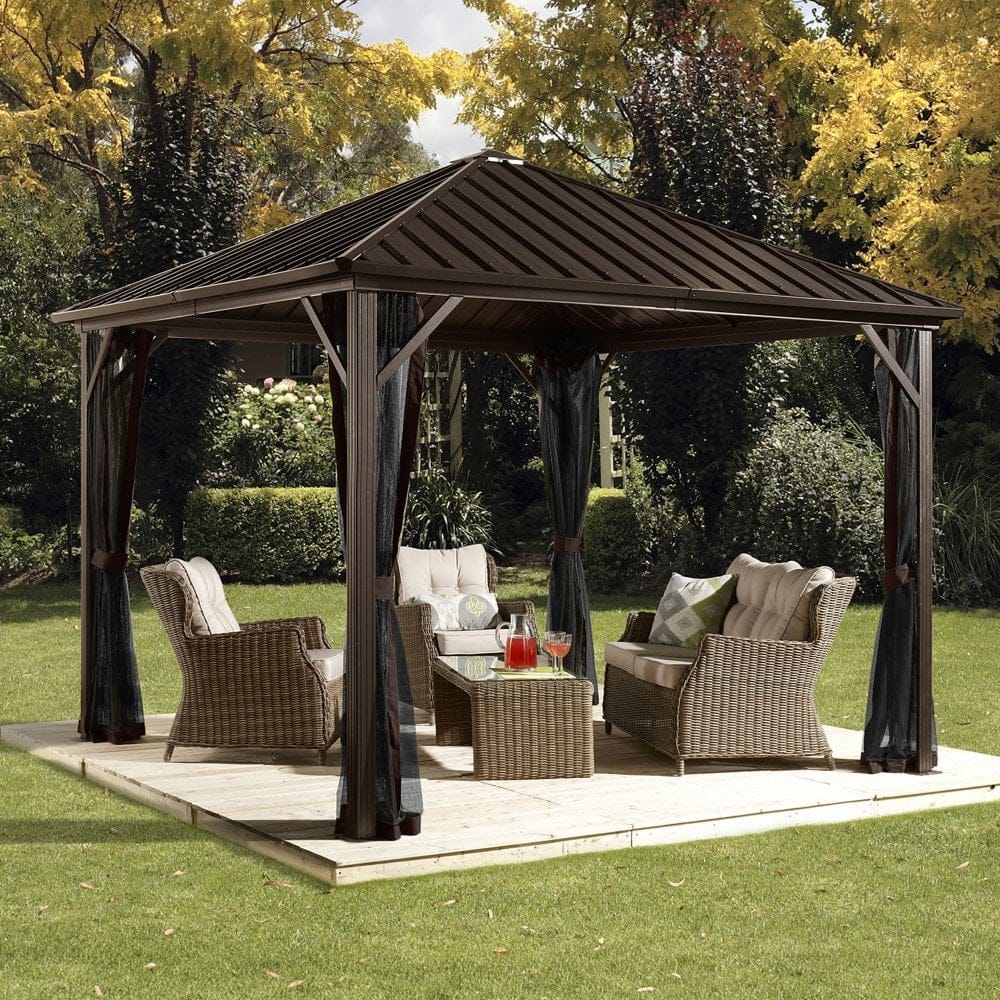 Aluminium Gazebo with sides | Two sizes.