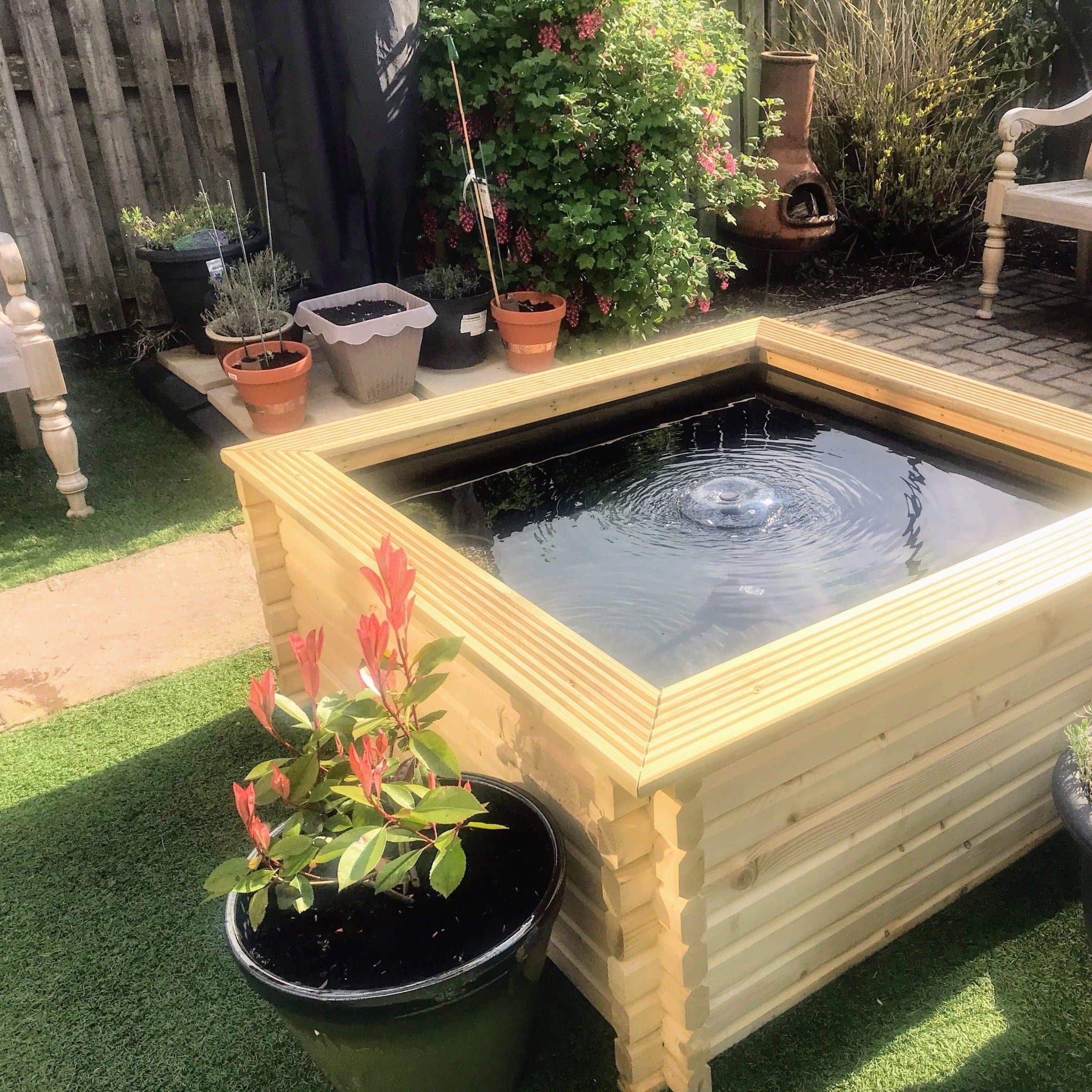 120 Gal Wooden Norlog Pond - Stylish & Durable