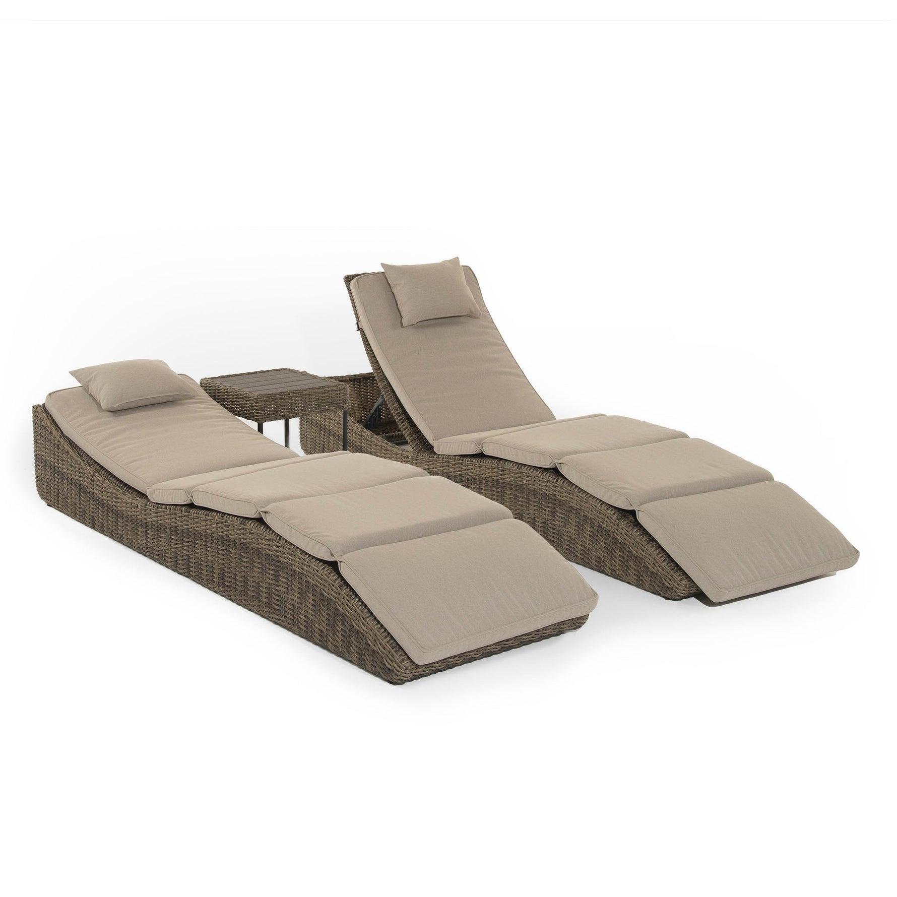 Hazel | Set of 2 Sun Loungers with Side Table in Brown Rattan